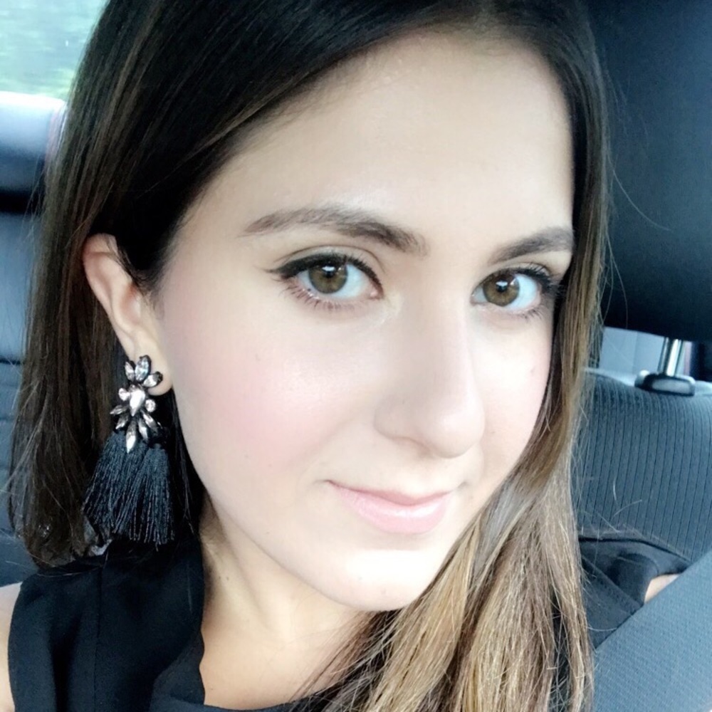 Meet your Posher, Jennifer
